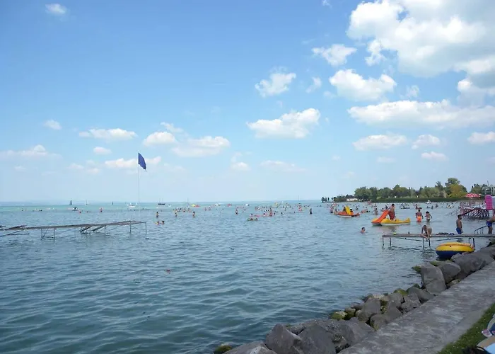 In - Balaton 20063 Siófok