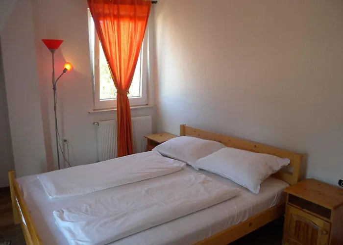 In - Balaton 20063 בית נופש שיופוק