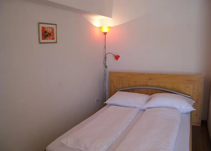 In - Balaton 20063 בית נופש *